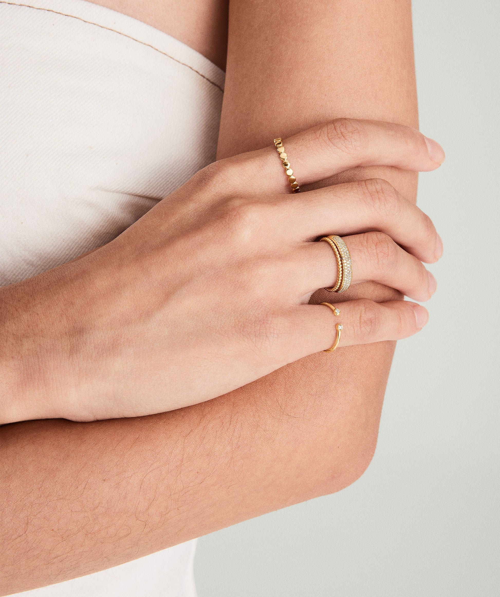 Minimal Dot Band