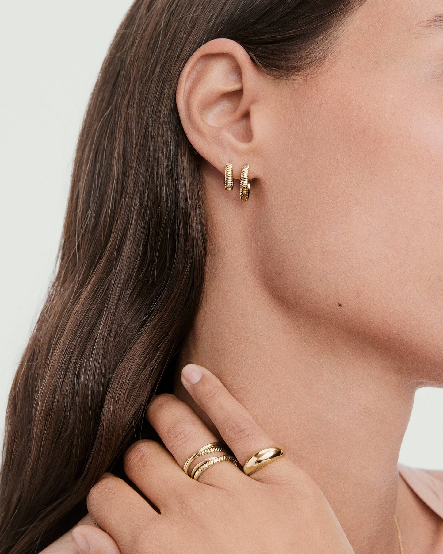 Verve Textured Hoops