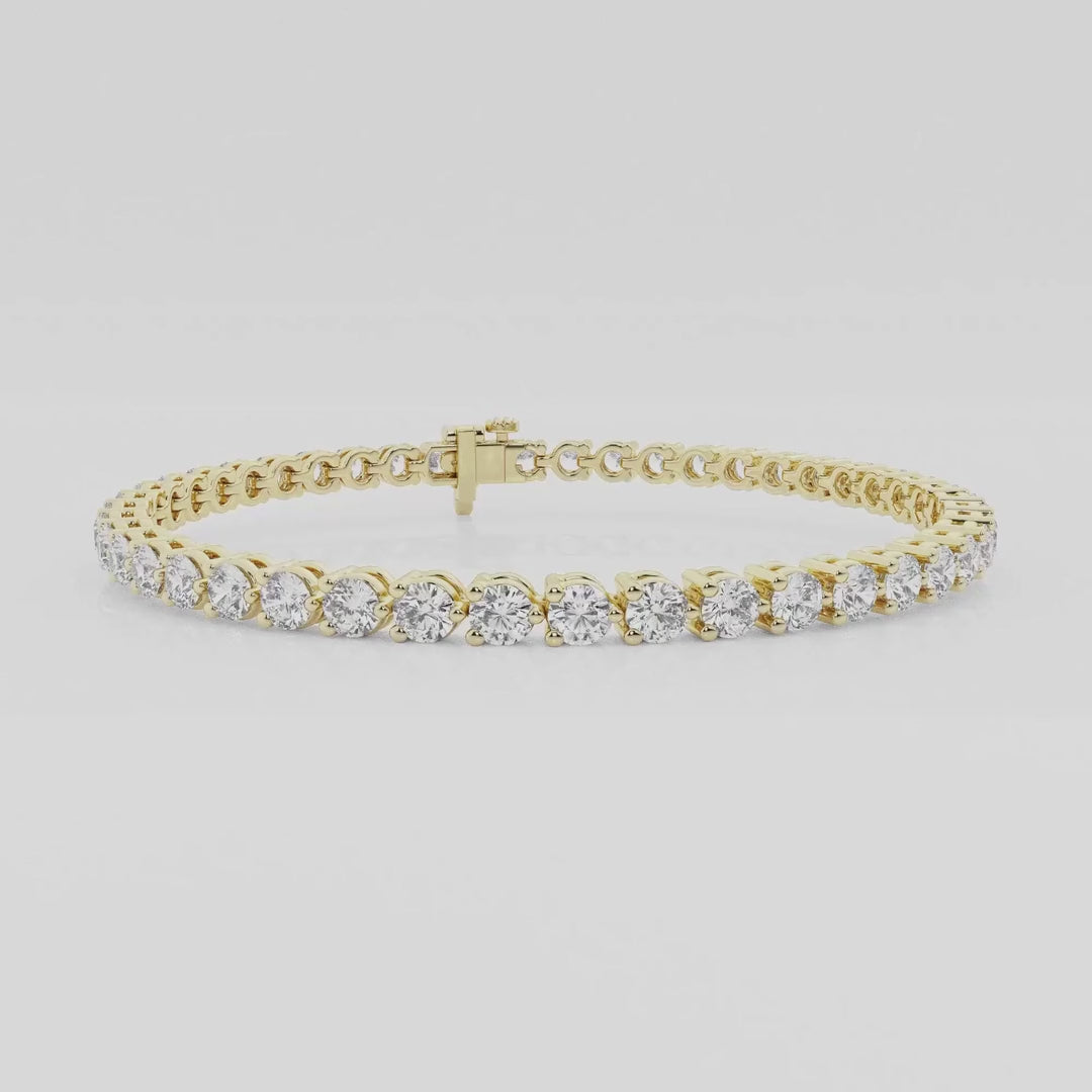 Four-Prong Design